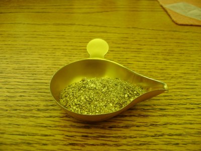 Gold in a dish